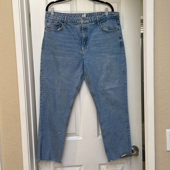 Raw Hem Crop Straight Leg Jeans SPLIT HEM ankles W36 L32 - Picture 6 of 7